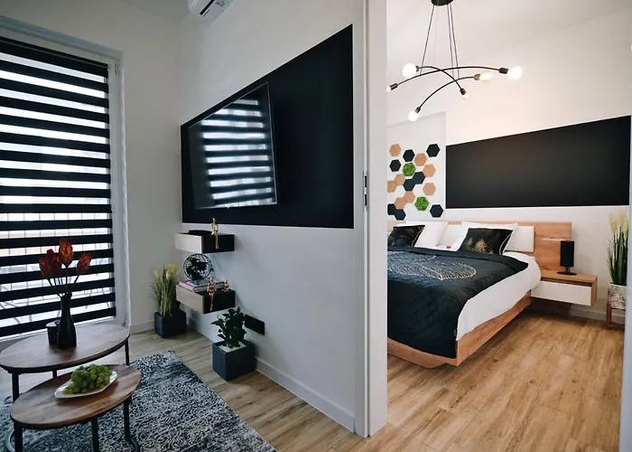 Aparthome 25 By Housine