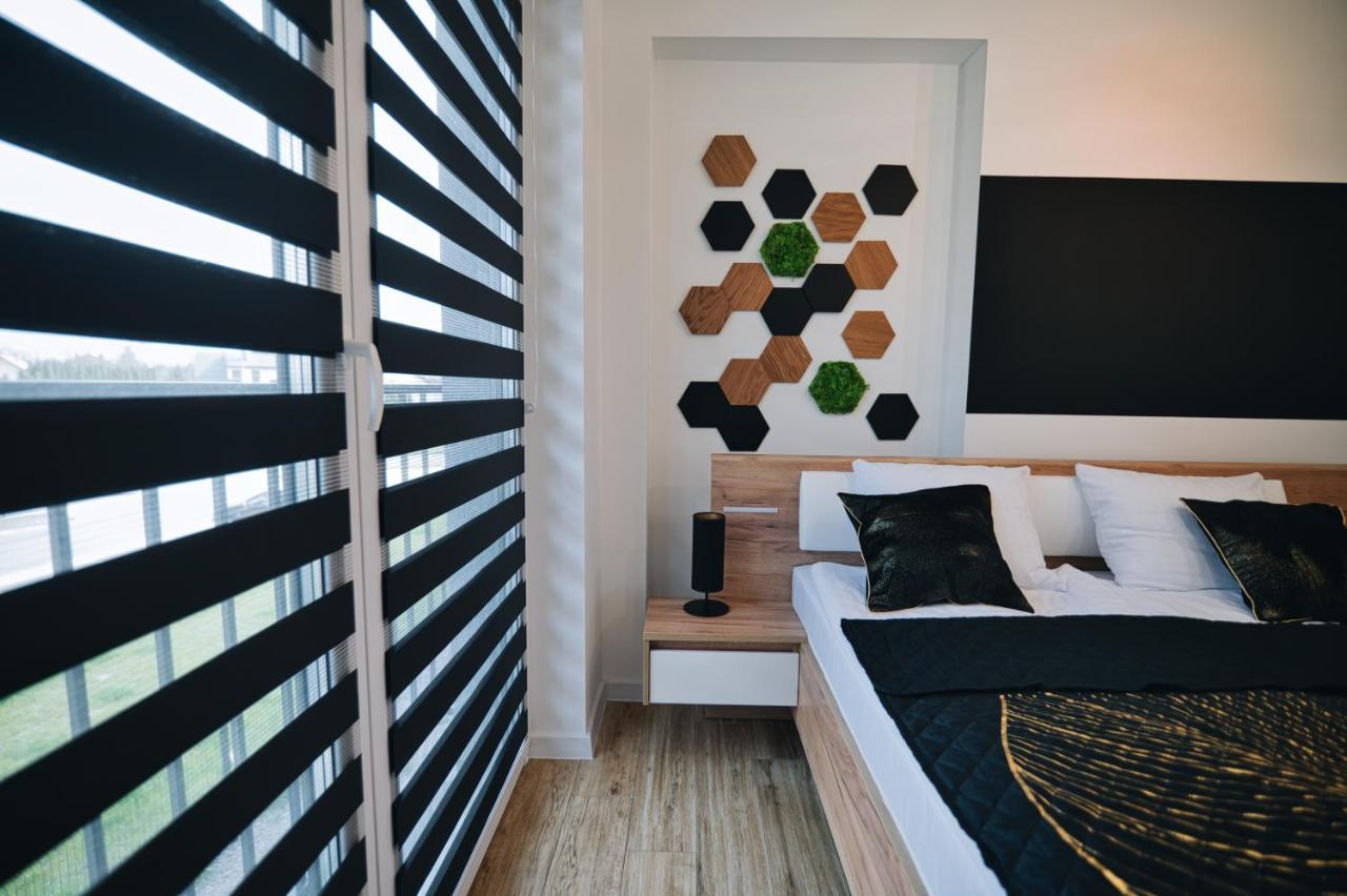 Apartment Aparthome 25 By Housine