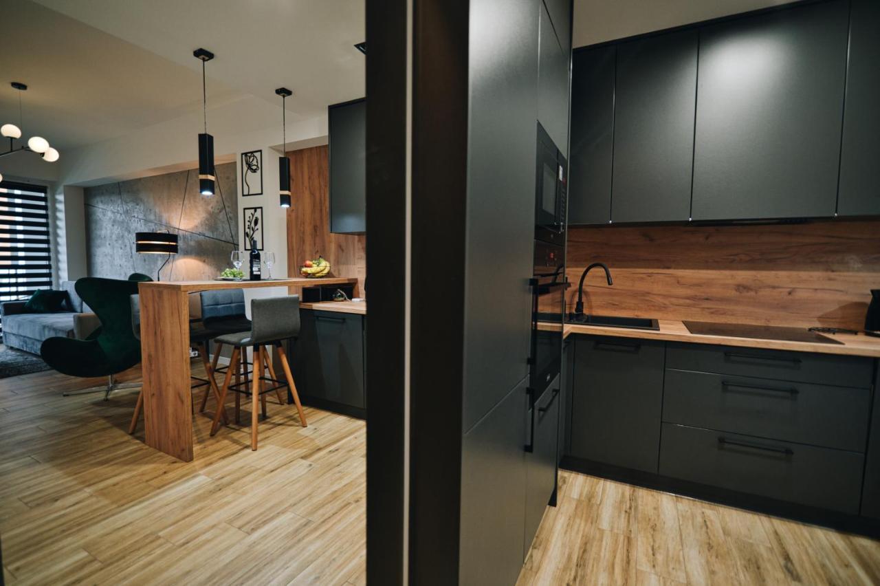 Aparthome 25 By Housine Apartment *