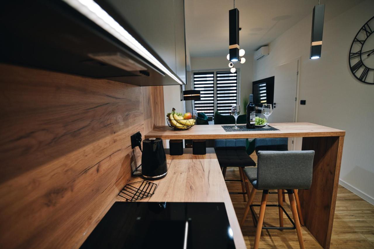 Apartment Aparthome 25 By Housine